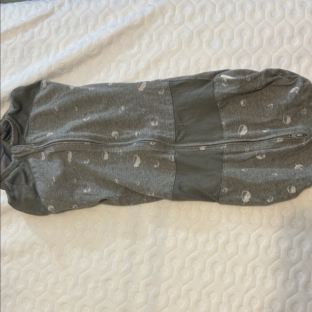 Gray Zip-Up Happiest baby sack sleepers